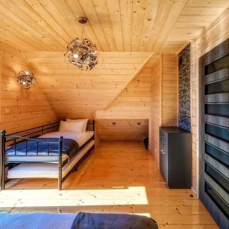Lush In With Sauna Villa *