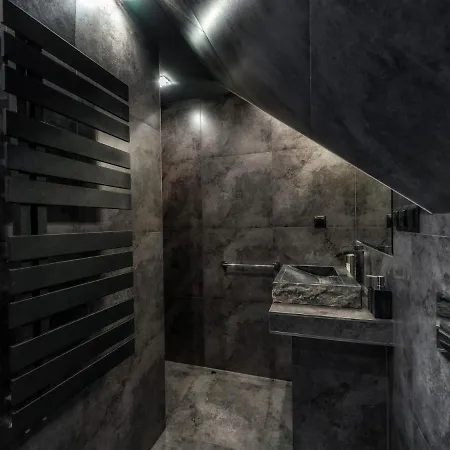 Lush In With Sauna