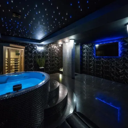 Lush In With Sauna Villa