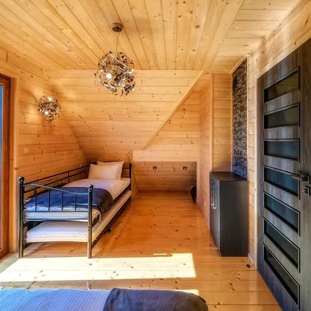 别墅 Villa In Nowy Targ With Mountain Views & Pool